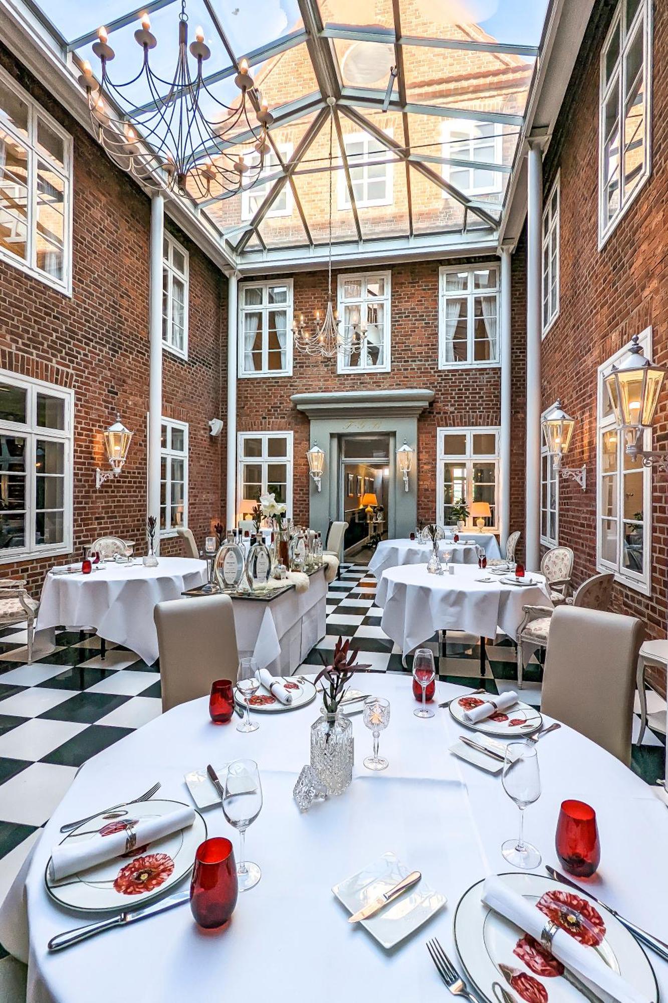 Hotel De Weimar Людвигслюст Экстерьер фото